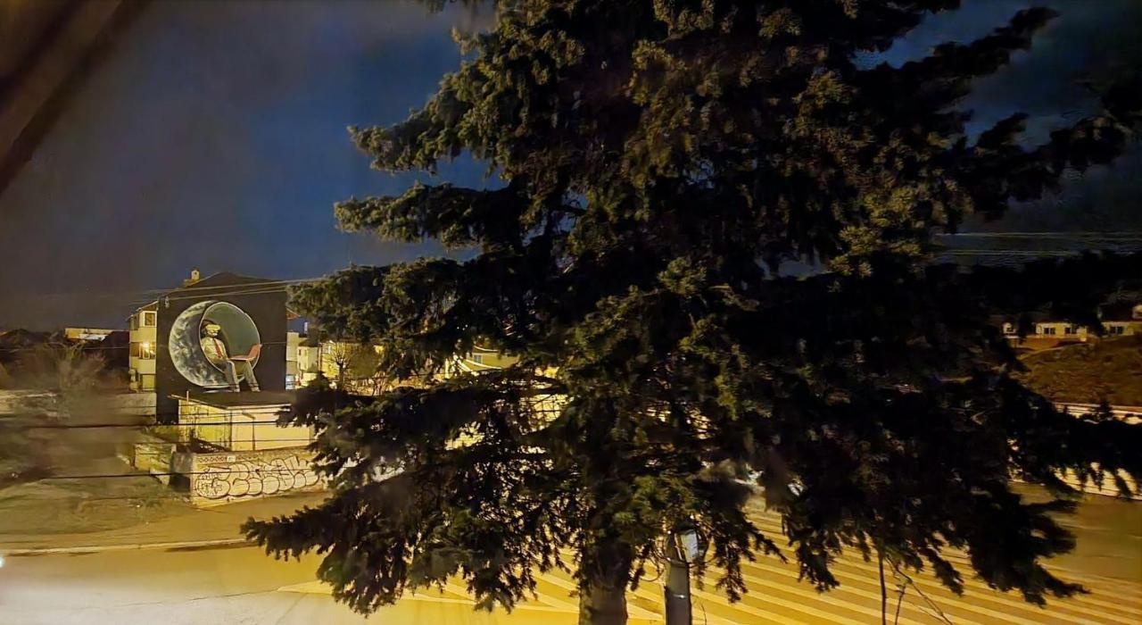 Yellow House Sibiu Exterior photo
